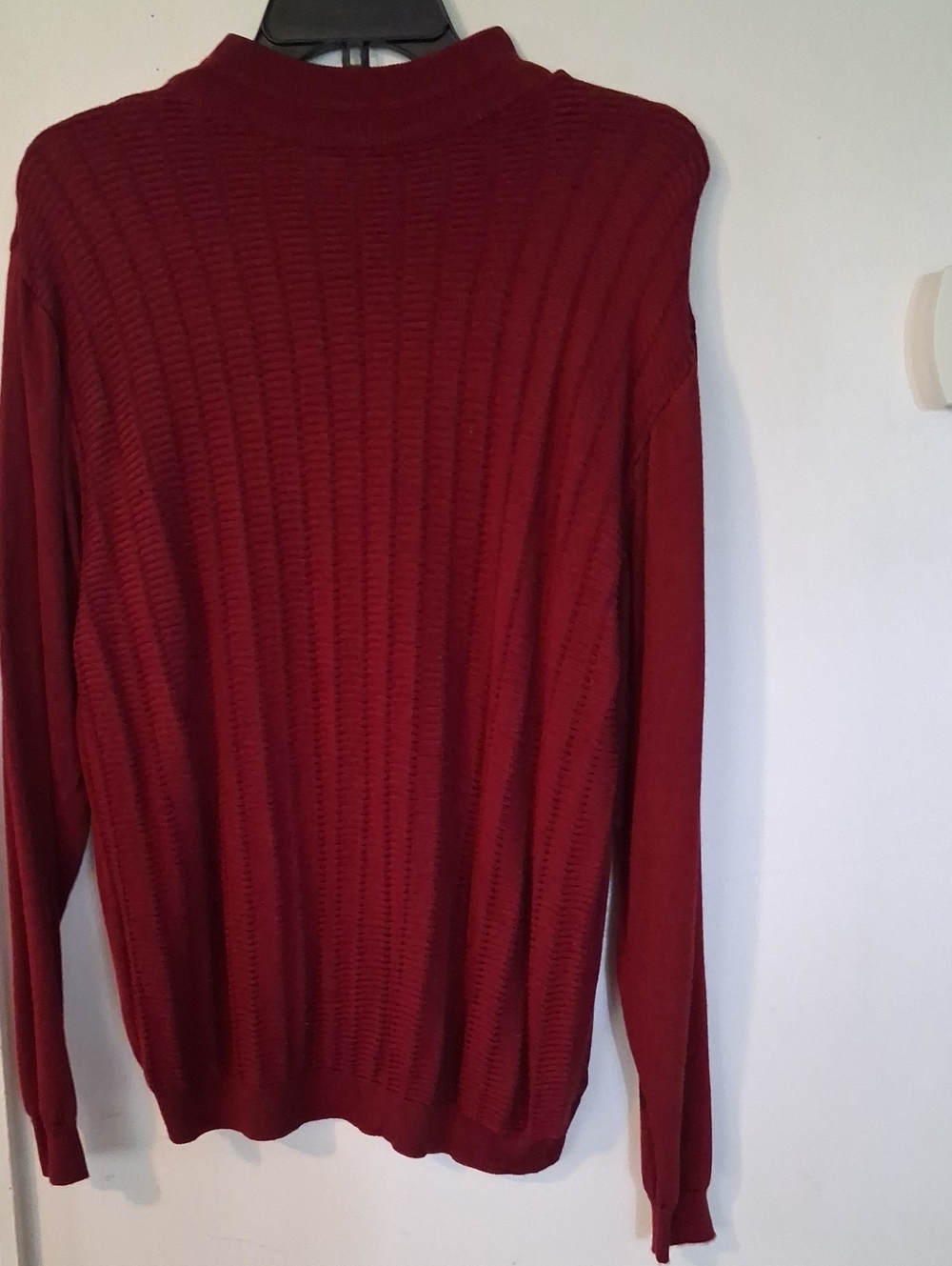 Men's Crewneck Textured Sweater - Deep Red
